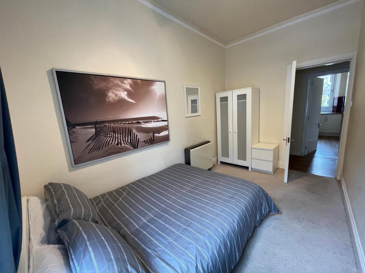 Beautiful 2 Bedroom Apartment- Prime Location, Aberdeen Centre Dış mekan fotoğraf