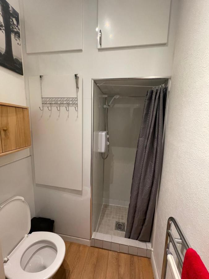 Beautiful 2 Bedroom Apartment- Prime Location, Aberdeen Centre Dış mekan fotoğraf